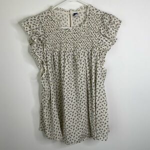 Old Navy Cream and Black Floral Top size 3X